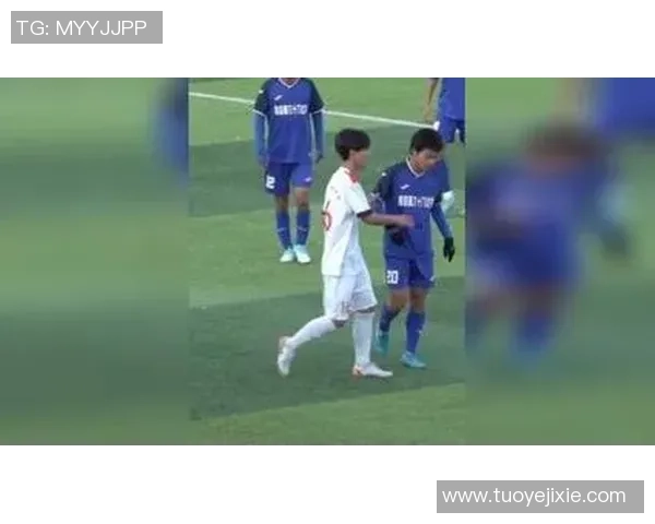 阿斌热爱足球的故事与梦想追逐之旅